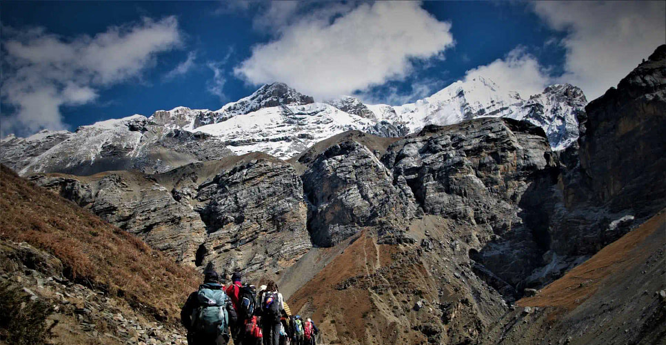 Annapurna Circuit Trek - 13 Days Challenge Trip