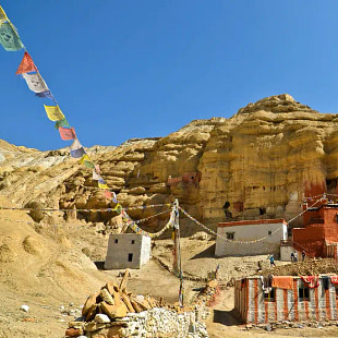 Luri Cave Monastery, Chhoser