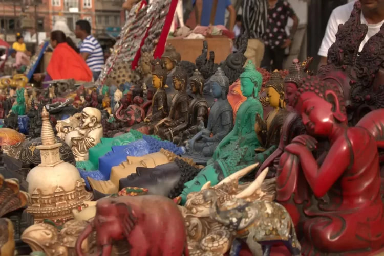 Popular Souvenirs to Buy from Nepal